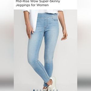 OLD NAVY,12 petite, mid-rise, rockstar super skinny Jeggings
